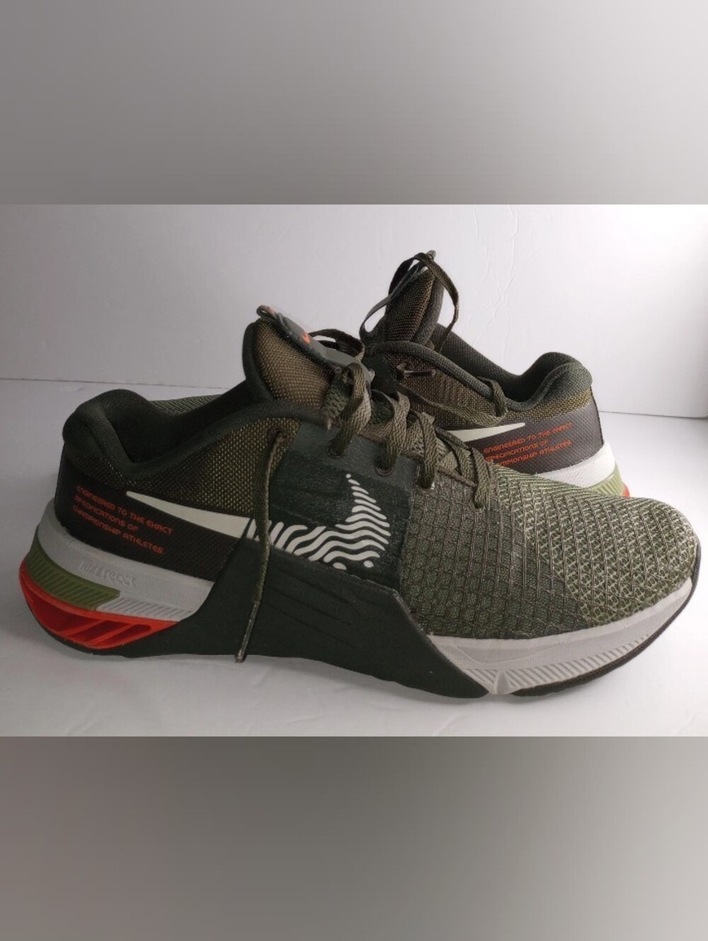 Nike Metcom 8 Men's Size 10 In Excellent Condition!! Khaki Sequoia Green Shoes!!